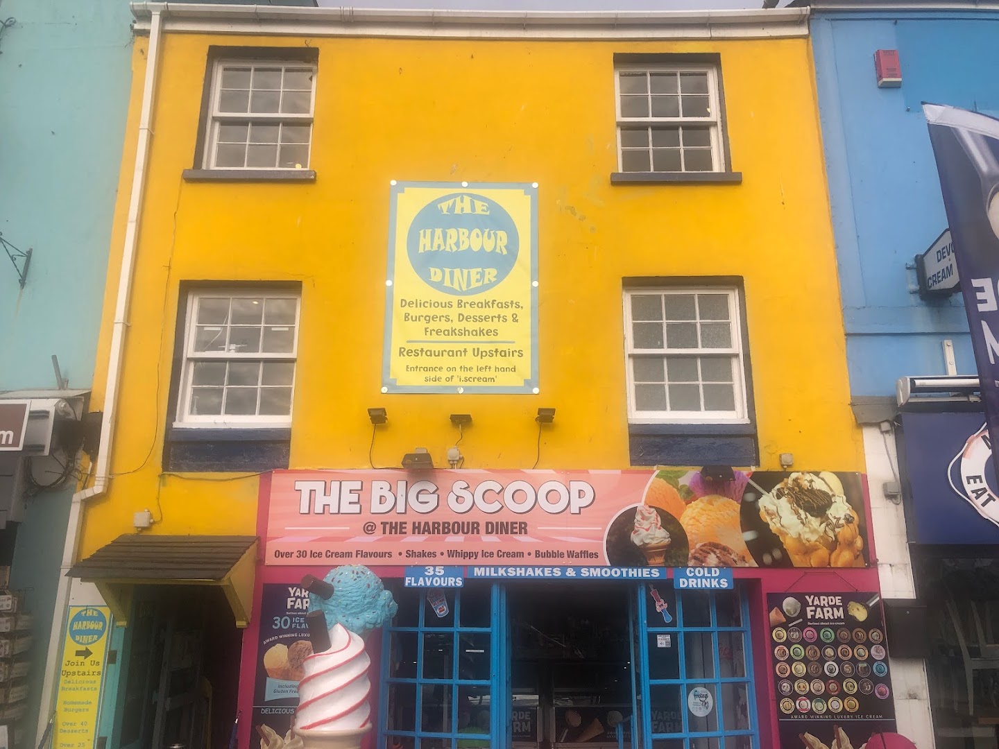 The Big Scoop · Photos 1